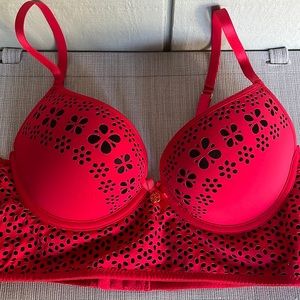 Red Bra
